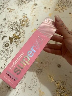 TOYFACTORY Superset Setting Spray